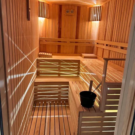 Ion Indoor Heated Pool, Sauna, Jacuzzi, Underfloor Heating System فيلة فتحية