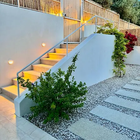 Villa Ion Indoor Heated Pool, Sauna, Jacuzzi, Underfloor Heating System *