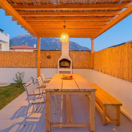 Villa Ion Indoor Heated Pool, Sauna, Jacuzzi, Underfloor Heating System *